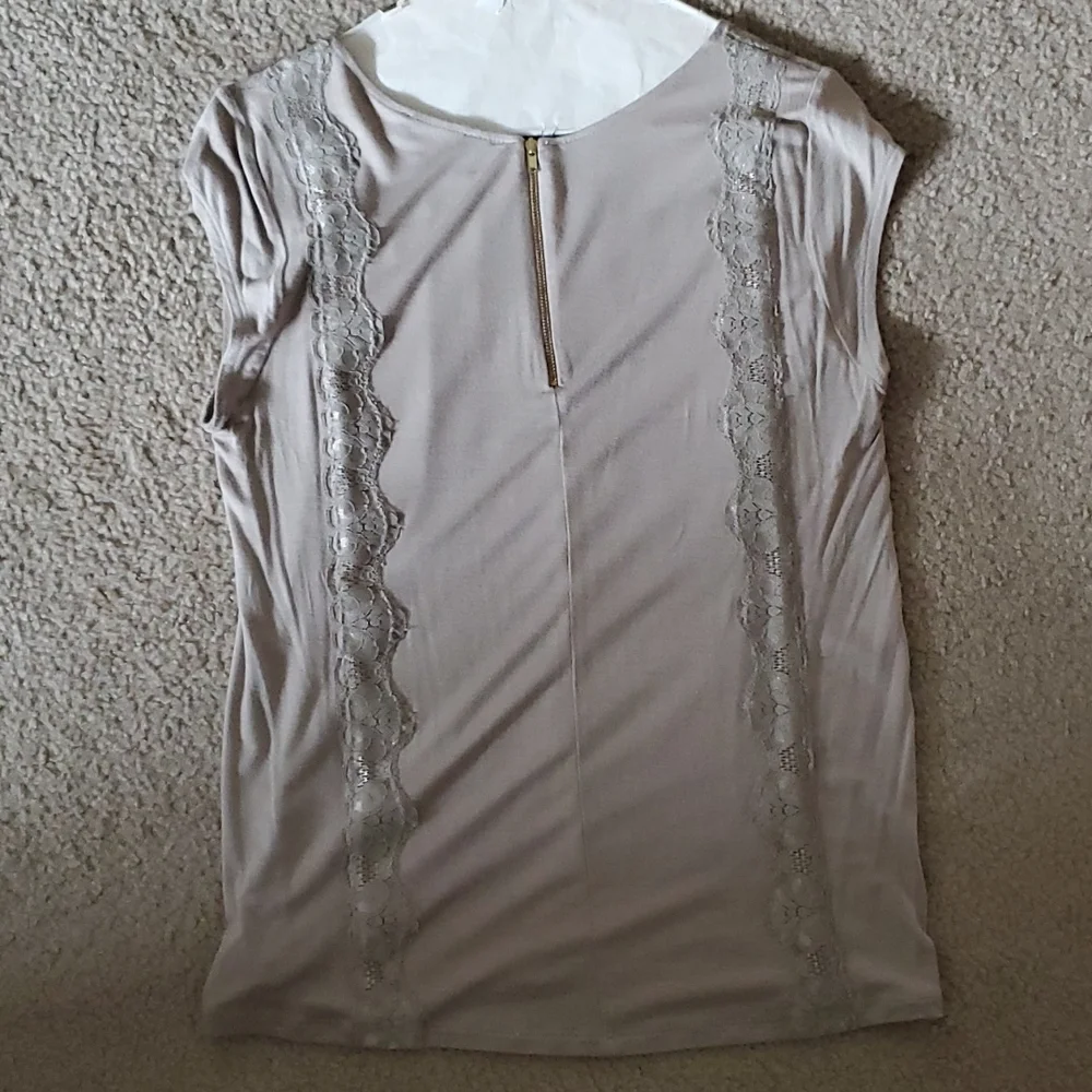 Limited Top - Picture 3 of 6